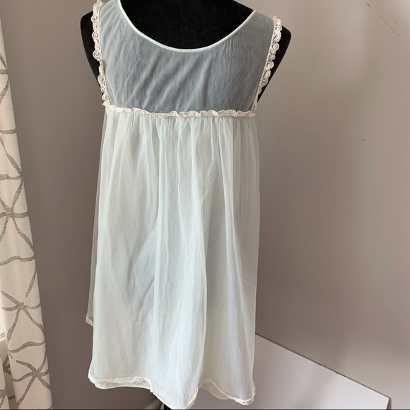 Vintage Nightgown - Picture 5 of 5
